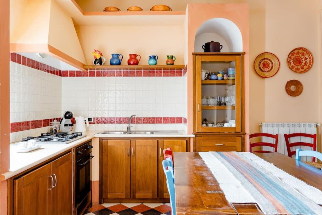 I Gerani Rossi Hotell Paulilatino Exteriör bild